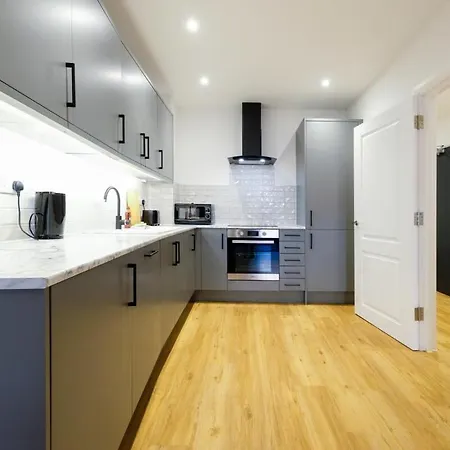 Hotwells Flat 5 - Hopewell